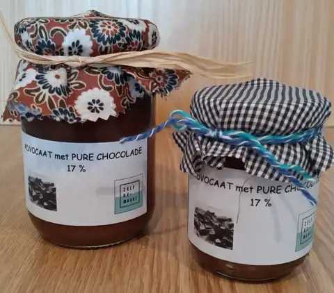 Advocaat met pure chocolade "Meester Z. Wartjes"